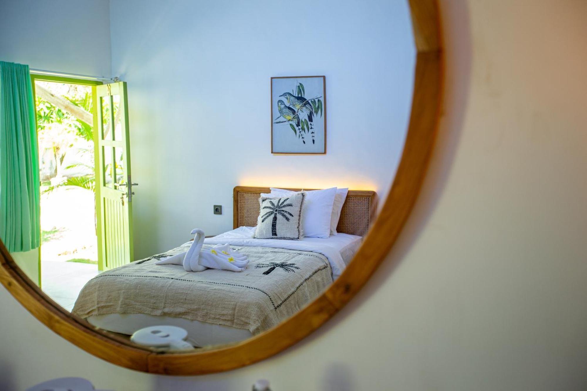 La Roja Bungalows Batununggul 外观 照片